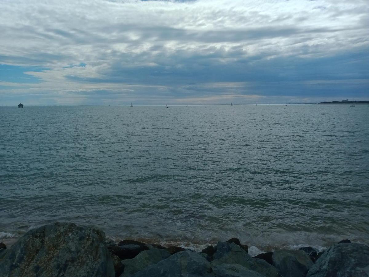 Sejour Insolite - Voilier A Quai A La Rochelle לה רושל מראה חיצוני תמונה